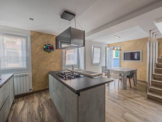 Haus zum Kauf 395.000 € 2 Zimmer 175 m² frei ab sofort Chioggia