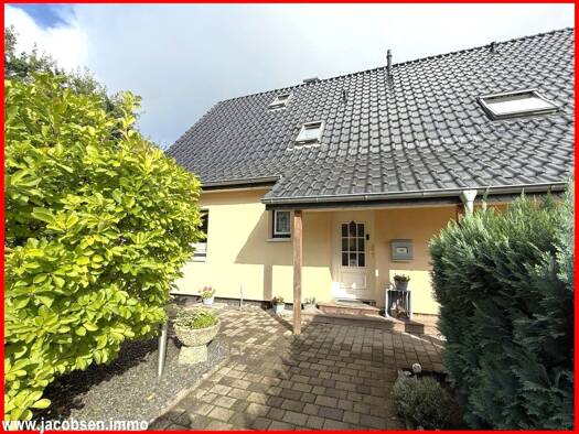 Doppelhaushälfte zum Kauf 225.000 € 6 Zimmer 88 m² 565 m² Grundstück Schuby 24850