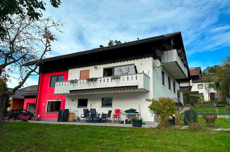 Mehrfamilienhaus zum Kauf 199.000 € 11 Zimmer 249 m²<br/>Wohnfläche 690 m²<br/>Grundstück Arberstraße 17 Drachselsried Drachselsried 94256