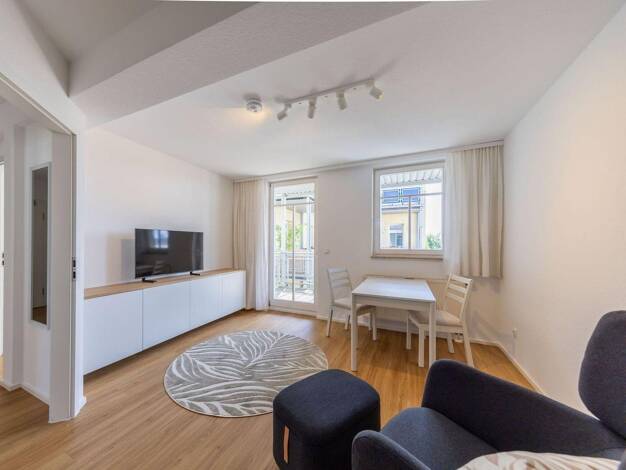 WG-Zimmer zur Miete auf Zeit 790 € 36 m² 2. Geschoss frei ab 01.11.2026 Helmstraße 10 Innenstadt Erlangen 91054