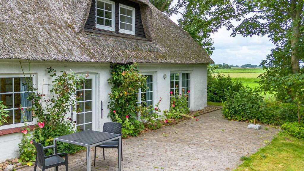 Haus zum Kauf 390.000 € 5 Zimmer 110 m² 3.367 m² Grundstück Osterhever 25836