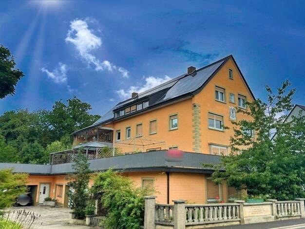 Mehrfamilienhaus zum Kauf 935.000 € 26 Zimmer 719 m² 1.638 m² Grundstück Röthlein 97520