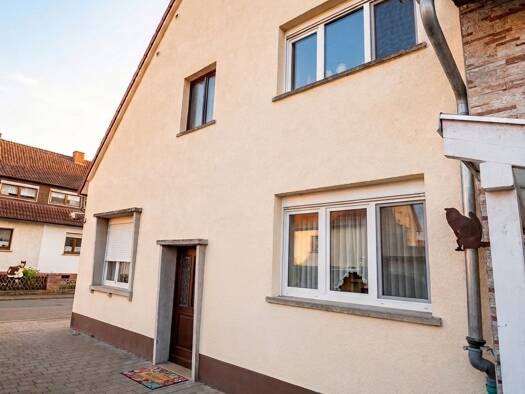 Wohnung zur Miete 1.150 € 3 Zimmer 110 m² Geschoss 1/1 frei ab 01.11.2026 Goldbach Goldbach 63773