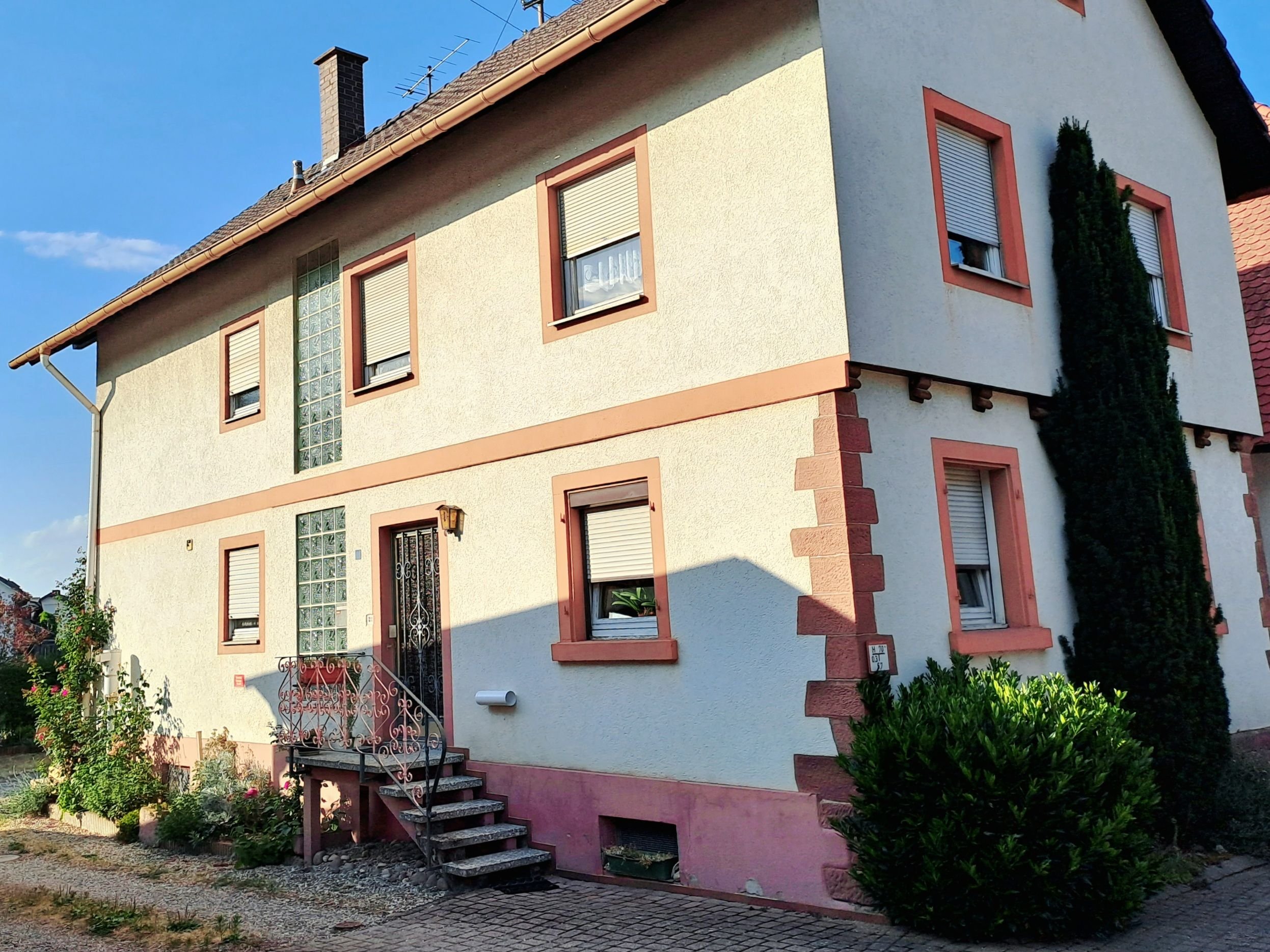 Einfamilienhaus zum Kauf provisionsfrei 350.000 € 7 Zimmer 120 m²<br/>Wohnfläche 3,5 m²<br/>Grundstück Talstraße 8 Nordweil Kenzingen 79341