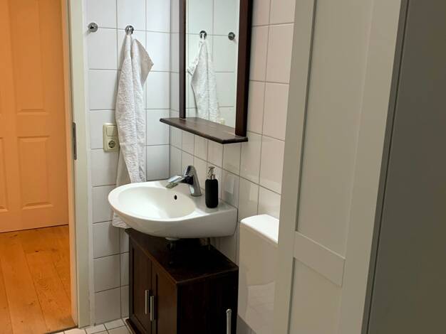 Wohnung zur Miete Wohnen auf Zeit 1.380 € 2 Zimmer 50 m² frei ab 01.09.2026 Ostend Frankfurt am Main 60314