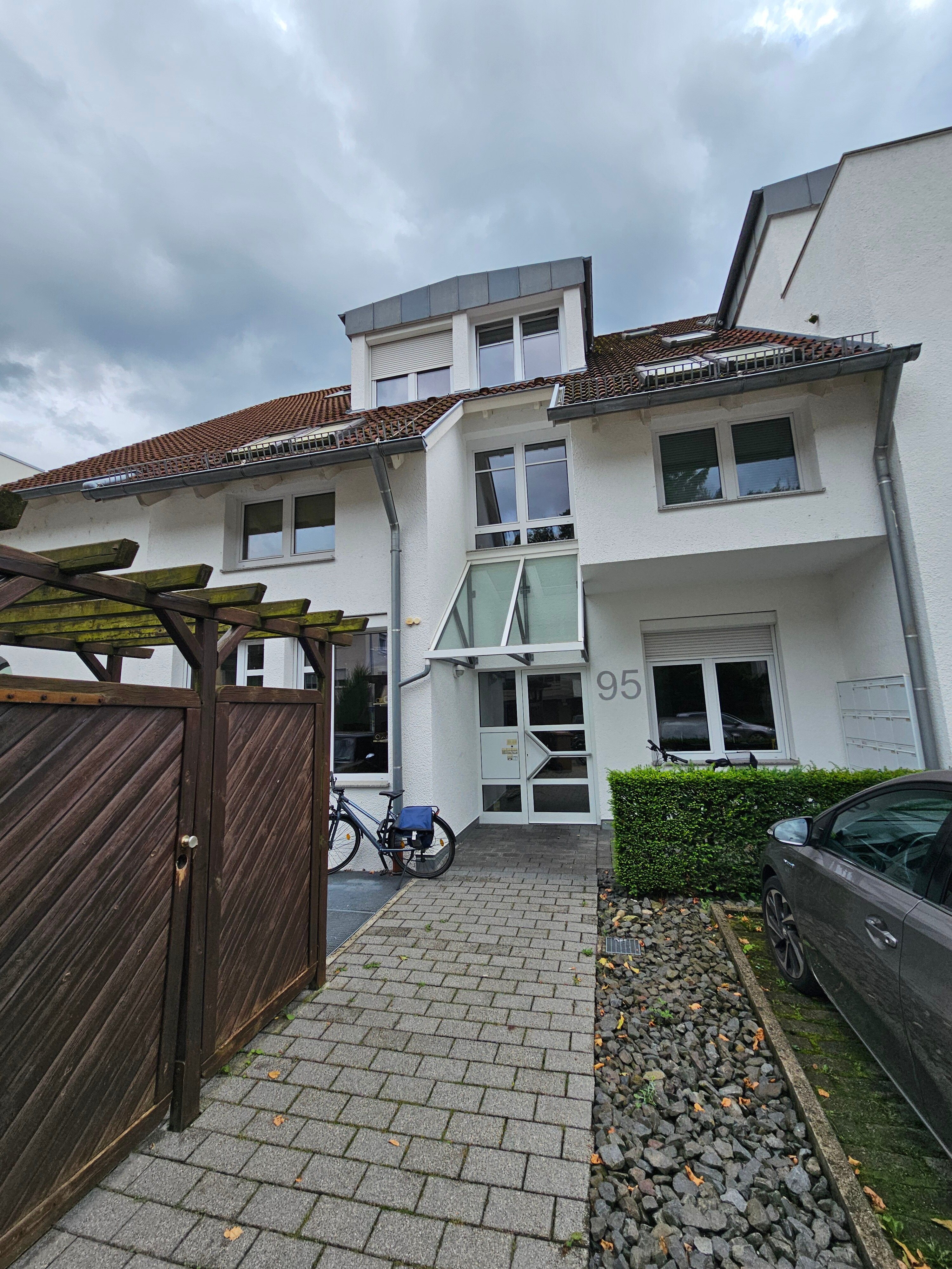 Wohnung zur Miete 520 € 1 Zimmer 42,1 m²<br/>Wohnfläche 1.<br/>Geschoss Wilhelmstr. 95 Zell Esslingen am Neckar 73730