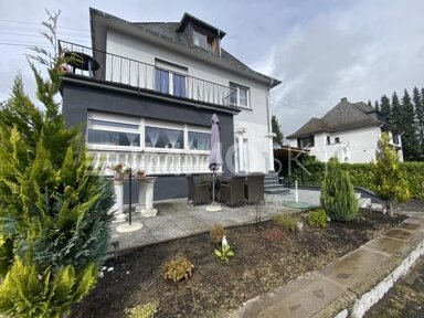 Mehrfamilienhaus zum Kauf als Kapitalanlage geeignet 380.000 € 10 Zimmer 310 m² 878 m² Grundstück Seck 56479