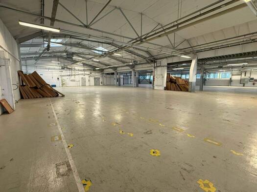 Produktionshalle zur Miete provisionsfrei 3,50 € 5.000 m² Lagerfläche Weilmünster 35789