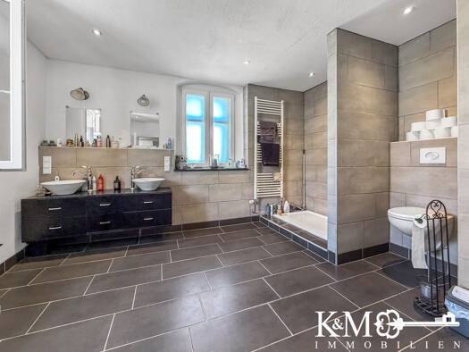 Haus zum Kauf 399.000 € 5 Zimmer 120 m² 7.471 m² Grundstück Mertloch Mertloch 56753