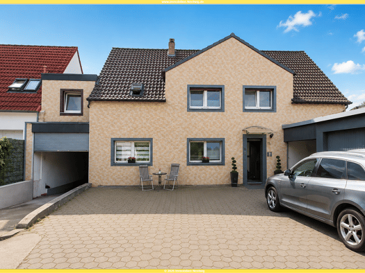 Einfamilienhaus zum Kauf 549.000 € 9 Zimmer 330 m² 1.041 m² Grundstück frei ab sofort Fröndenberg Fröndenberg/Ruhr 58730