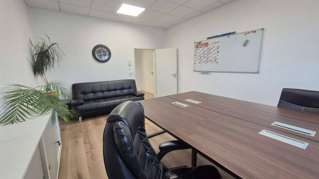 Bürofläche zur Miete 500 € 2 Zimmer 36 m² Bürofläche Weilimdorf Stuttgart 70499