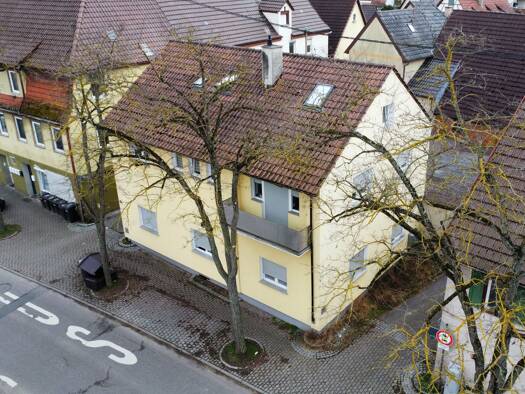 Mehrfamilienhaus zum Kauf 465.000 € 8 Zimmer 157,7 m² 172,2 m² Grundstück Hausen Brackenheim 74336