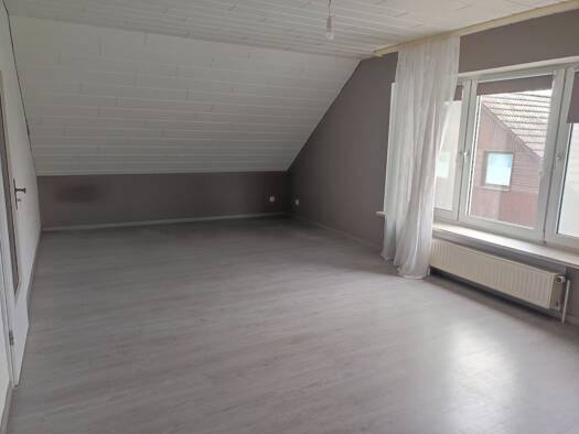 Wohnung zur Miete 660 € 3 Zimmer 80 m² Geschoss 1/1 frei ab sofort Isenbüttel 38550