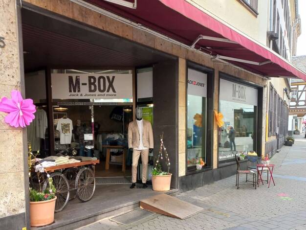 Laden zum Kauf 89.000 € 83 m² Verkaufsfläche Mayen Mayen 56727