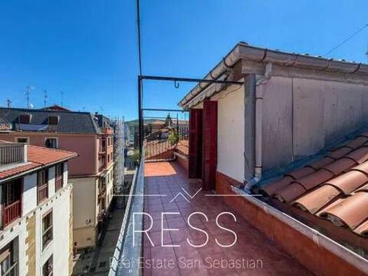 Penthouse zum Kauf 475.000 € 3 Zimmer 70 m² 5. Geschoss Calle 31 De Agosto, 15 San Sebastián 20003