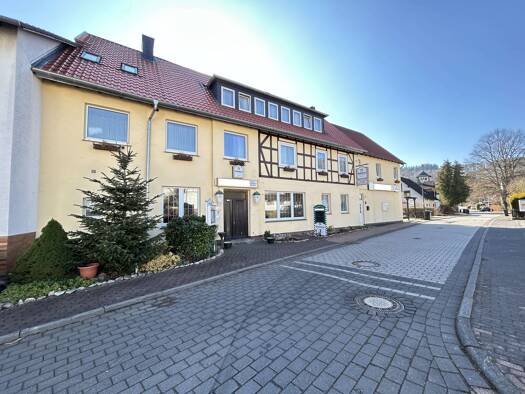 Hotel zum Kauf 540.000 € 28 Betten 649 m² Gastrofläche Helminghausen Marsberg 34431