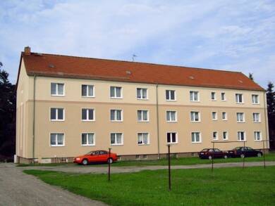 Wohnung zur Miete 280 € 3 Zimmer 57,5 m² 3. Geschoss frei ab sofort von-Arnim-Straße 54 - 56 Züsedom Rollwitz 17309