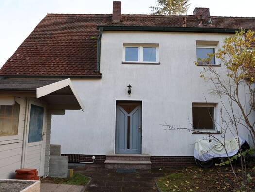 Einfamilienhaus zur Miete 1.530 € 5 Zimmer 100 m² frei ab sofort Kettelersiedlung Nürnberg 90469