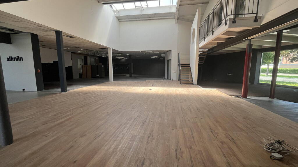 Laden zur Miete provisionsfrei 3.800 € 380 m² Verkaufsfläche Georg-Fischer-Straße 32 Singen 78224