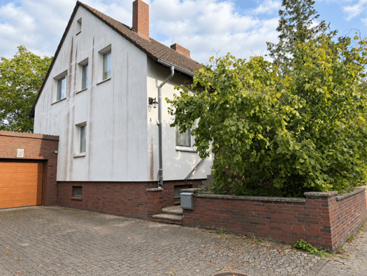 Einfamilienhaus zum Kauf 209.000 € 7 Zimmer 130 m² 1.078 m² Grundstück Adenbüttel Adenbüttel 38528