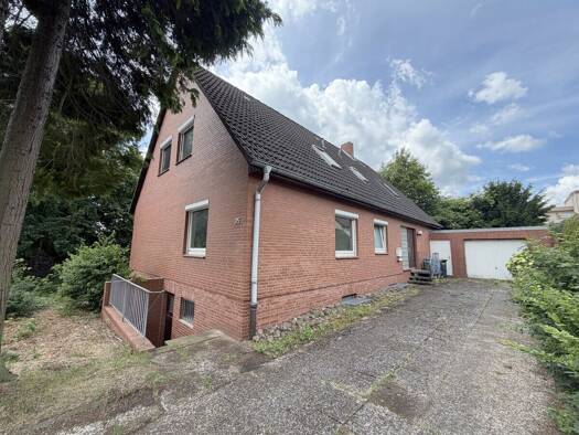 Einfamilienhaus zum Kauf 390.000 € 7 Zimmer 161 m² 798 m² Grundstück Sarstedt 31157