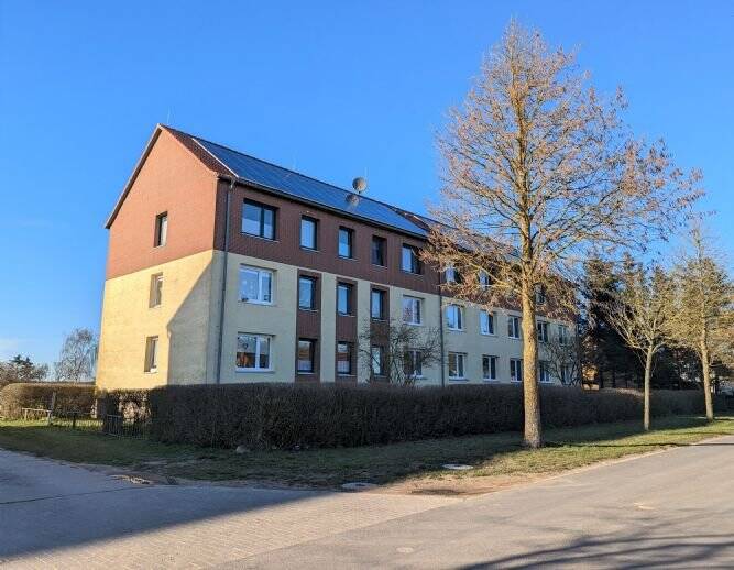 Wohnung zur Miete 380 € 4 Zimmer 77,6 m²<br/>Wohnfläche 3.<br/>Geschoss Alt Käbelich Lindetal 17349