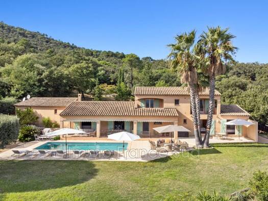 Haus zum Kauf 1.690.000 € 215 m² 21.000 m² Grundstück La Garde-Freinet 83680