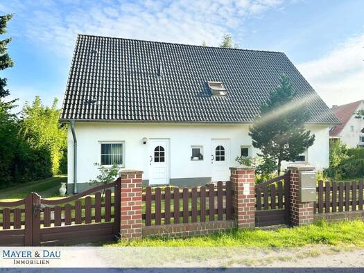 Einfamilienhaus zum Kauf 799.000 € 7 Zimmer 236,4 m² 1.000 m² Grundstück frei ab 01.03.2026 Schöneiche bei Berlin 15566