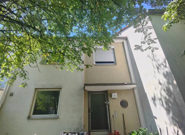 Reihenmittelhaus zum Kauf 4 Zimmer 100 m² 184 m² Grundstück Creidlitz Coburg 96450