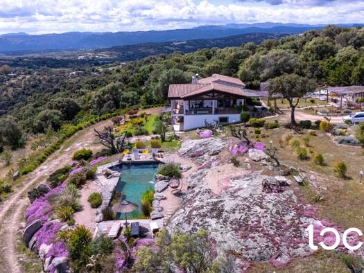 Villa zum Kauf 980.000 € 9 Zimmer 179 m² 10.000 m² Grundstück Telti 07020