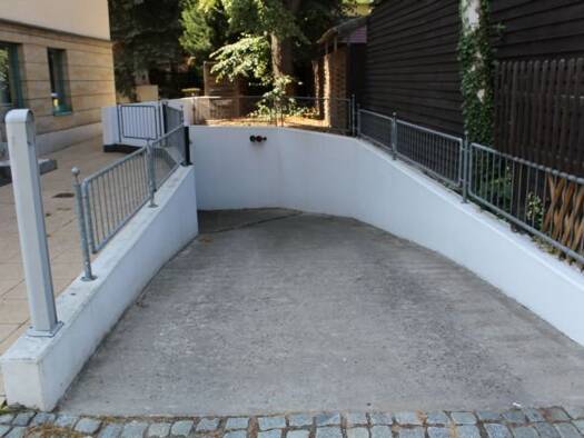 Duplex-Garage zur Miete provisionsfrei 45 € Czermaks Garten 11 Zentrum-Ost Mitte 04103