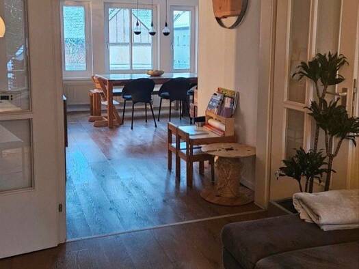 Wohnung zur Miete 1.600 € 2 Zimmer 110 m² Geschoss 2/2 frei ab 01.04.2026 Deisenhofen Oberhaching 82041