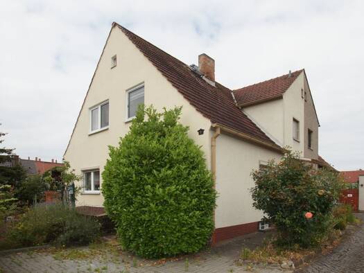 Einfamilienhaus zum Kauf 245.000 € 5 Zimmer 110 m² 393 m² Grundstück Eberswalde 16225