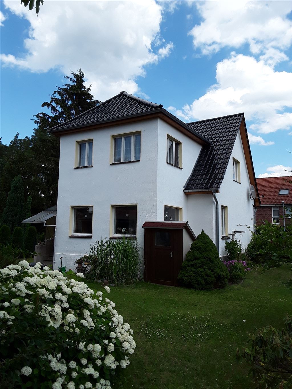 Haus zum Kauf 299.000 € 4 Zimmer 90 m²<br/>Wohnfläche 895 m²<br/>Grundstück Oranienburg Oranienburg 16515