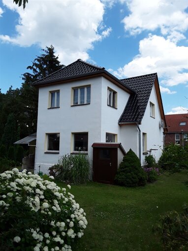 Haus zum Kauf 299.000 € 4 Zimmer 90 m² 895 m² Grundstück Oranienburg Oranienburg 16515