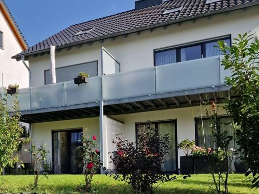 Doppelhaushälfte zur Miete 1.300 € 4 Zimmer 110 m² 320 m² Grundstück frei ab 01.07.2026 Kasel 54317