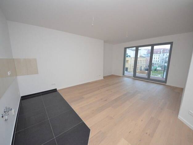 Wohnung zur Miete 1.168 € 3 Zimmer 83,6 m² 3. Geschoss frei ab 01.09.2026 Ungerstraße 8 Anger-Crottendorf Ost 04318