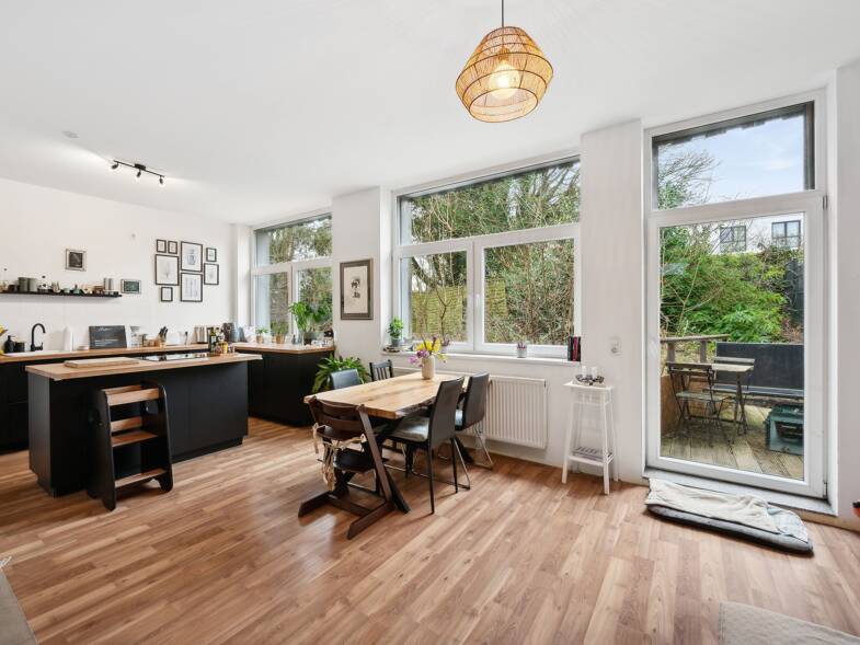 Bungalow zum Kauf 849.000 € 17 Zimmer 390 m² 553 m² Grundstück Aachen Aachen 52074