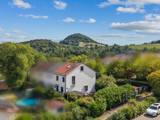 Reihenendhaus zum Kauf 425.000 € 5 Zimmer 98,3 m² 436 m² Grundstück Burgholz Reutlingen 72766