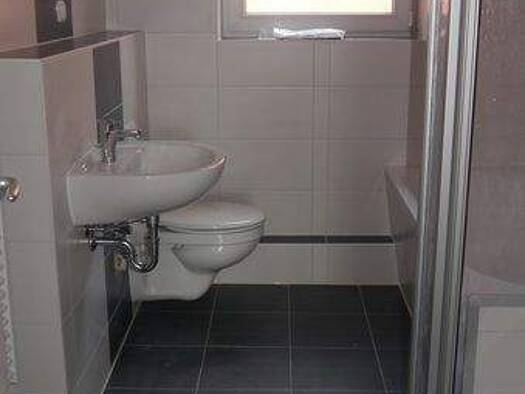 Wohnung zur Miete 465 € 2 Zimmer 63,7 m² 3. Geschoss frei ab 01.04.2026 Wilhelmsdorfer Straße 65 Neustadt Brandenburg 14776