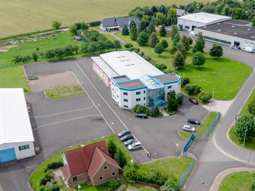Lagerhalle zum Kauf provisionsfrei 1.200.000 € 615 m² Lagerfläche Lengefeld 99996