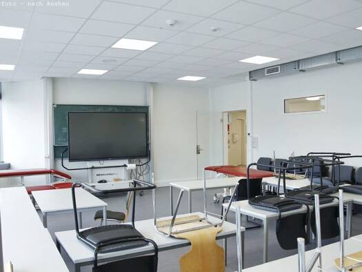 Praxis zur Miete 2.003 m² Bürofläche teilbar ab 210 m² Wiesdorf Leverkusen-Wiesdorf 51373