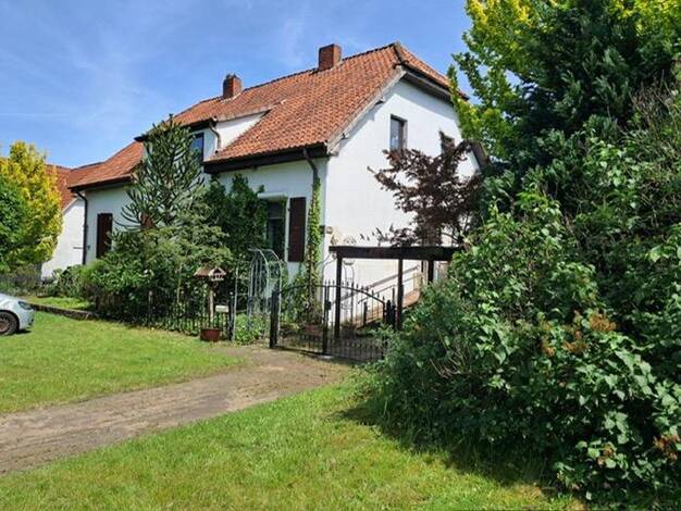 Doppelhaushälfte zum Kauf provisionsfrei 179.000 € 6 Zimmer 108 m² 412 m² Grundstück Sagehorn Oyten 28876
