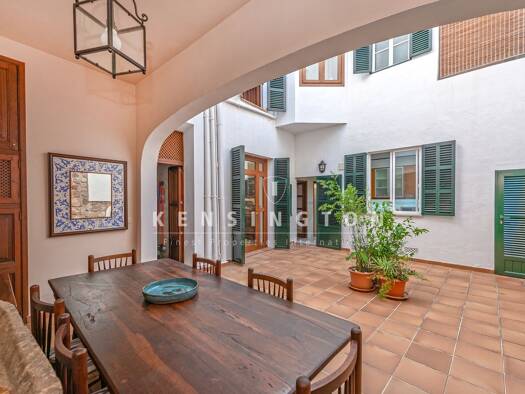 Stadthaus zum Kauf 1.100.000 € 10 Zimmer 461 m² 160 m² Grundstück Sóller 07100