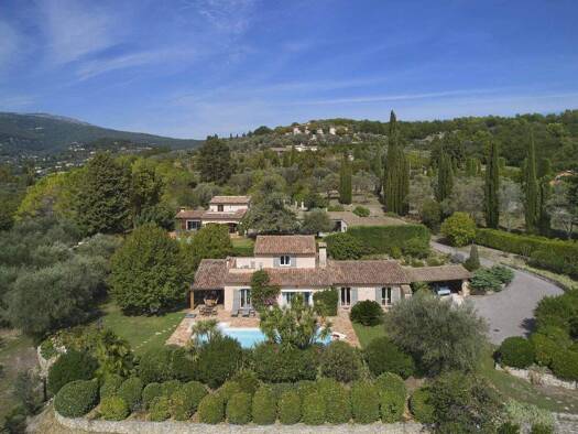 Einfamilienhaus zum Kauf 1.290.000 € 6 Zimmer 194 m² 4.375 m² Grundstück PLASCASSIER 06130