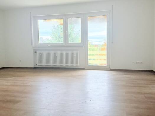 Wohnung zur Miete 1.380 € 3 Zimmer 83,8 m² Geschoss 1/3 frei ab 01.11.2026 Landecker Straße 6 Denzlingen 79211