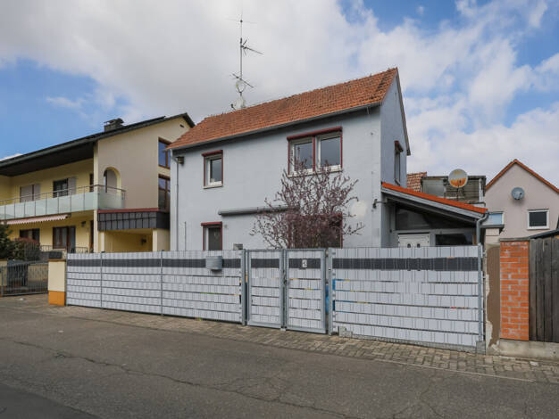 Einfamilienhaus zum Kauf 299.000 € 4,5 Zimmer 215 m² 225 m² Grundstück Herxheim Herxheim 76863