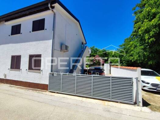 Haus zum Kauf 255.000 € 5 Zimmer 70 m² Nin