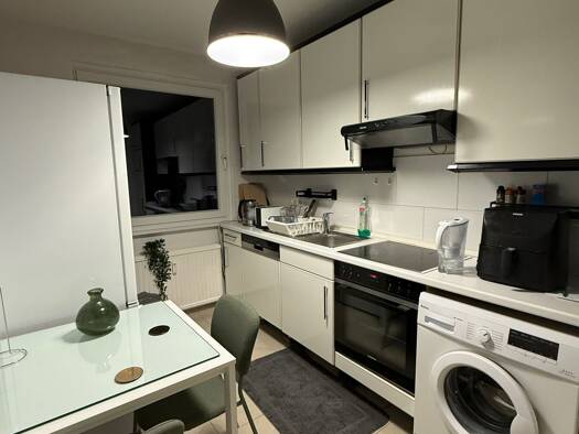 WG-Zimmer zur Miete 450 € 20 m² frei ab sofort Zentrum Ratingen 40882