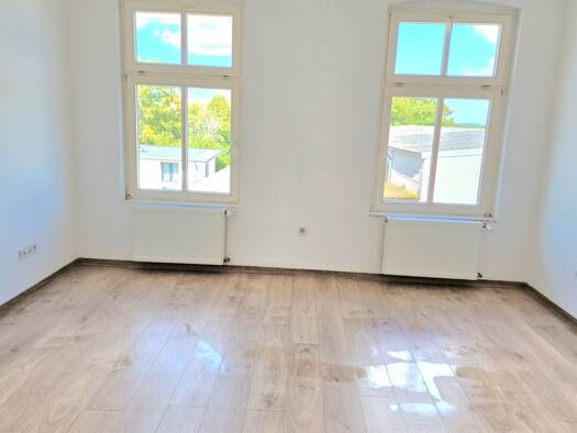 Wohnung zur Miete 350 € 2,5 Zimmer 58 m² Geschoss 1/3 frei ab sofort Kaltefeld 12 Zeitz 06712